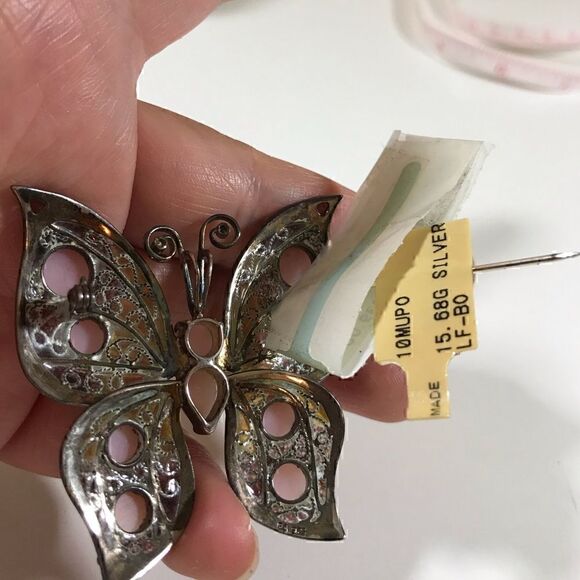 STERLING SILVER FILIGREE & Enamel brooch - Picture 14 of 14
